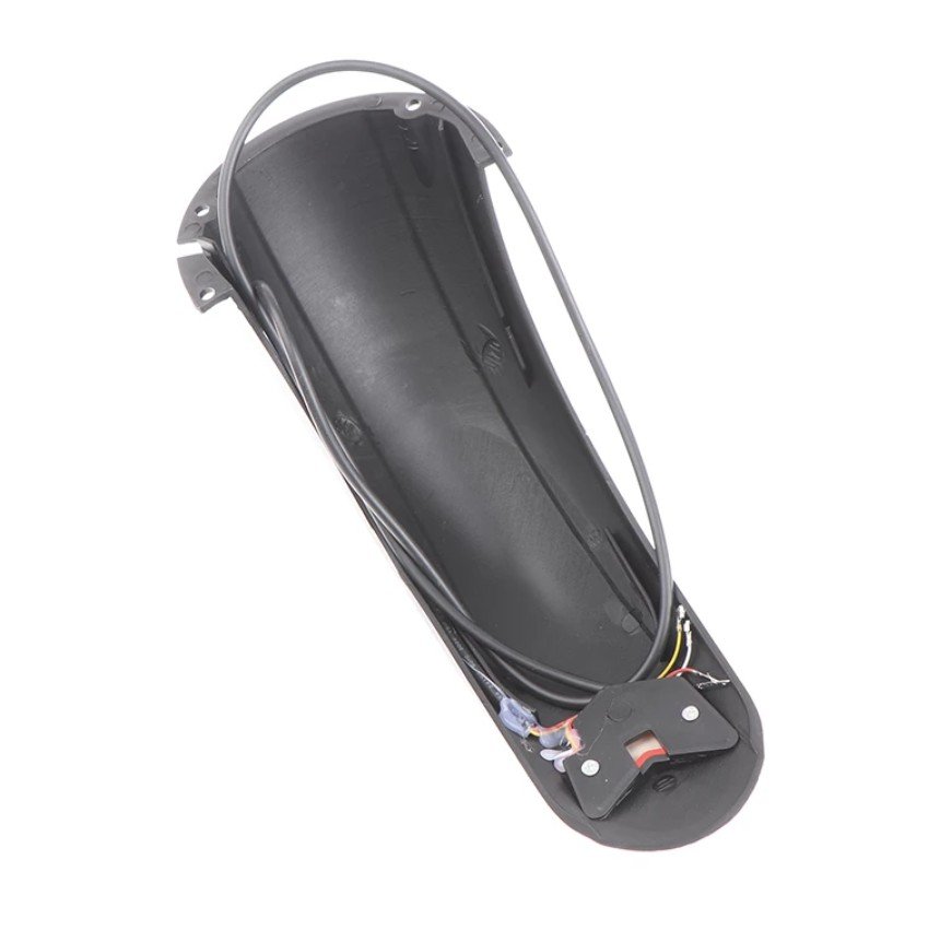 Guardabarros trasero con luz de posición y freno - Imagen 3