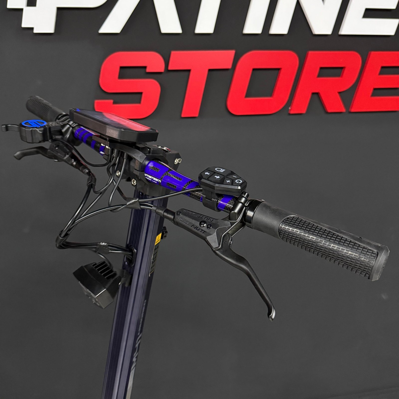 Ecoxtrem Armored Dual DGT - MODIFICADO por PatineteStore - Imagen 4