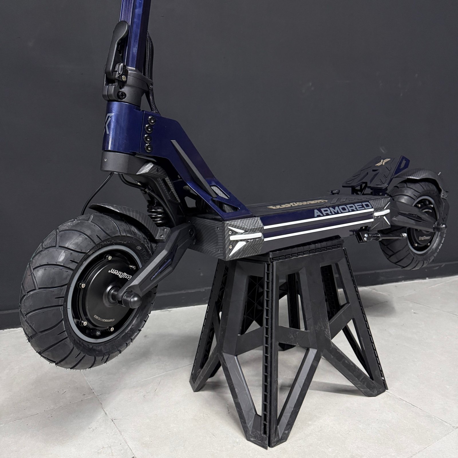 Ecoxtrem Armored Dual DGT - MODIFICADO por PatineteStore - Imagen 2