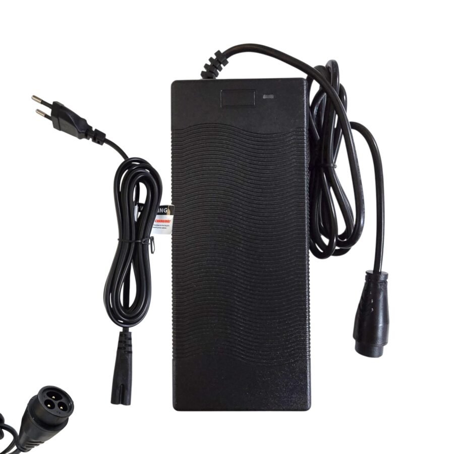 Cargador Premium 60v (Salida 66.4v) 2A conector LP16 para Dualtron